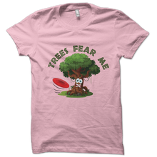 Load image into Gallery viewer, Scared tree about to get hit by a disc