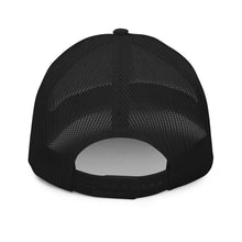 Load image into Gallery viewer, DiscPerfect Trucker Hat