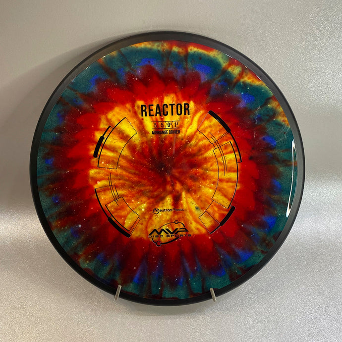 Custom Dyed MVP neutron reactor